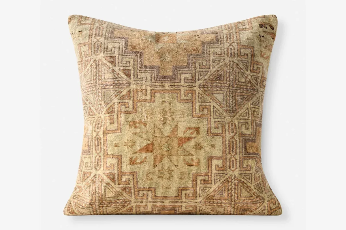 Kilim Kırlent Bakımı